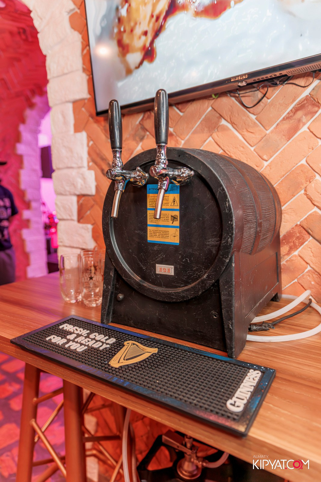 ОФИЦИАЛЬНОЕ ОТКРЫТИЕ CAFE LEFFE. КИПЯТКОМ АЛМАТЫ!