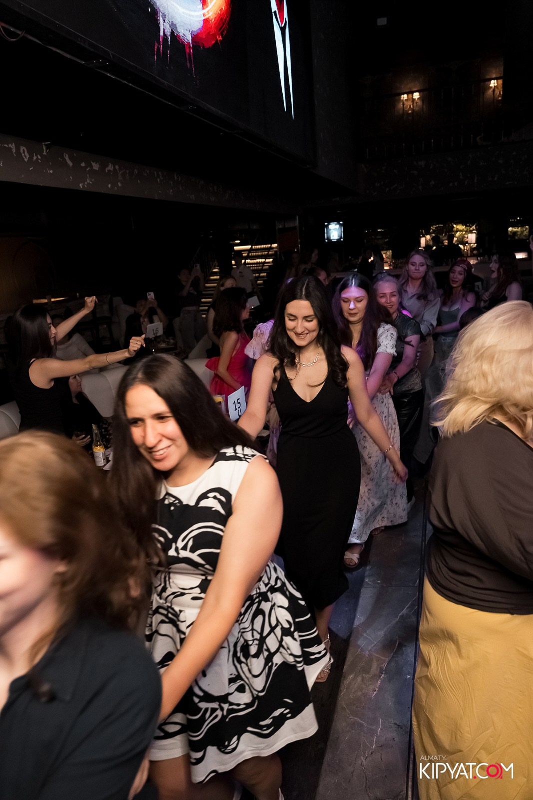 МУЗЫКАЛЬНОЕ ЛОТО В HIT RETRO. КИПЯТКОМ АЛМАТЫ!