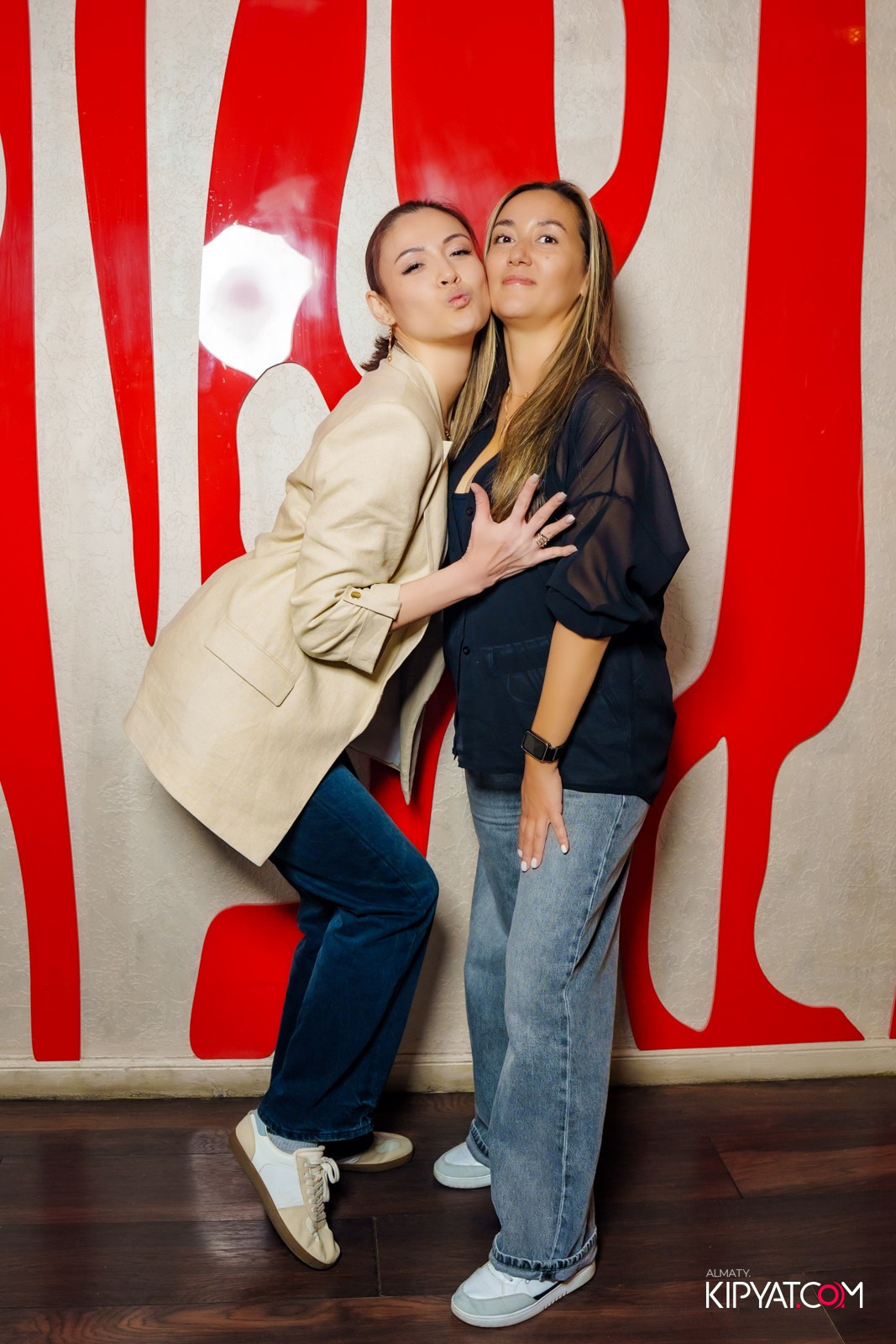 УХО И МЕДВЕДЬ НА САИНА. КИПЯТКОМ АЛМАТЫ!