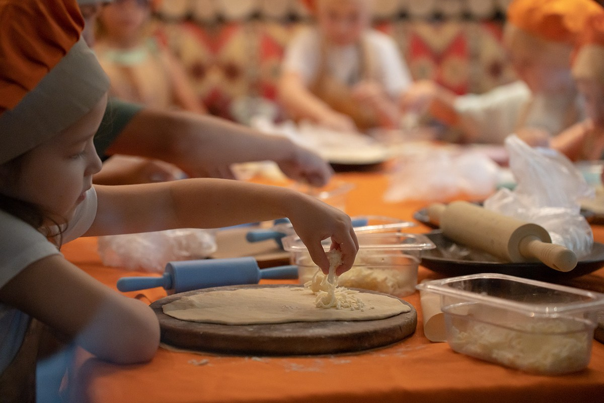 Кулинарный мастер-класс в «Пхали-Хинкали». Фотограф Мария Ковкова
