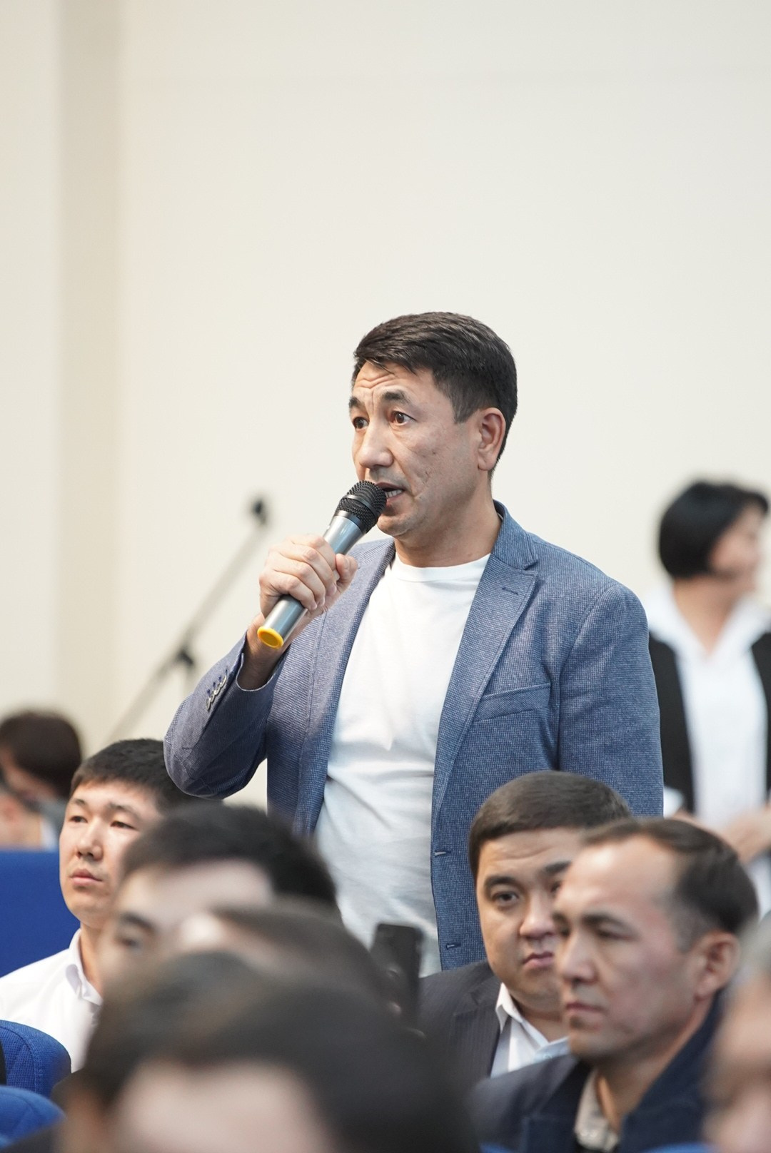 Встреча с населением. Свадебный фотограф алматы Шожебаев Кайрат