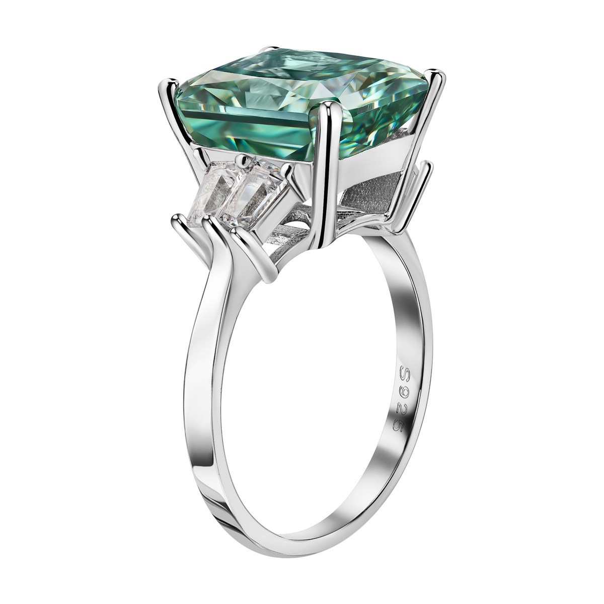 Кольцо с камнем