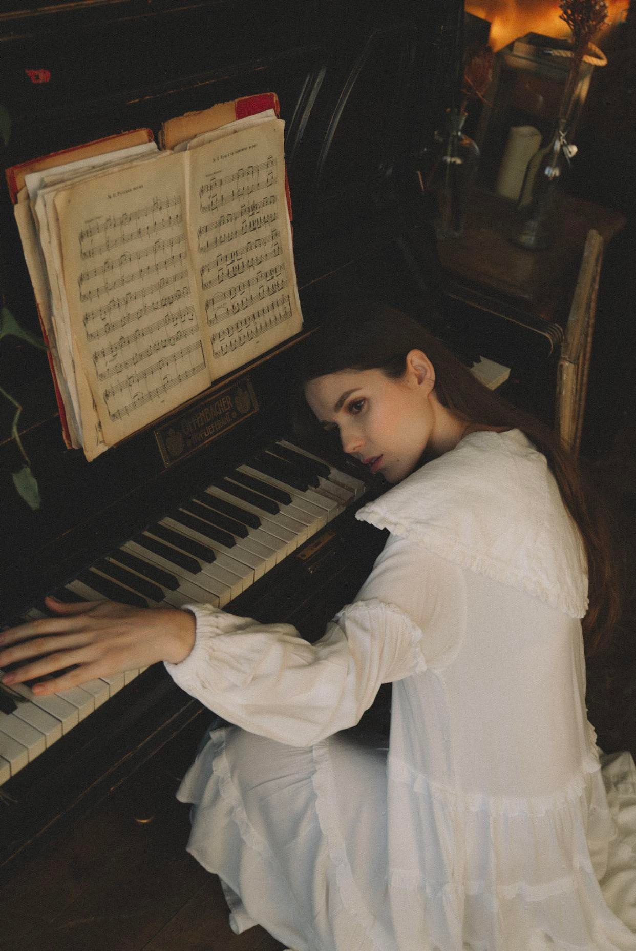 Кристина. Привет, меня зовут Эмилия. Сниму кино о тебе