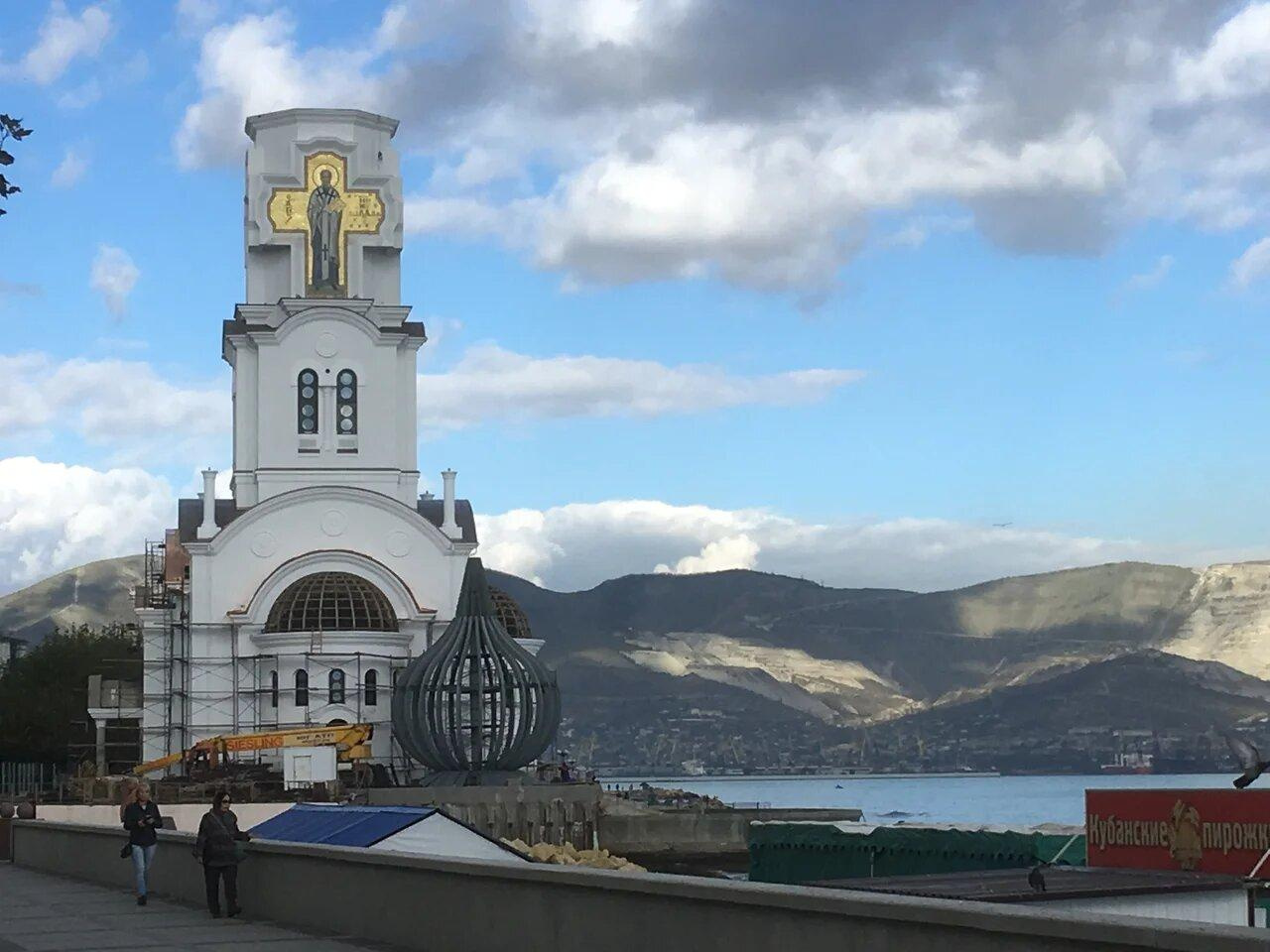 Фасады Храма святых Петра и Февронии Муромских. Новороссийск. НИИКОРОВИН- мастерская мозаики и монументального искусства