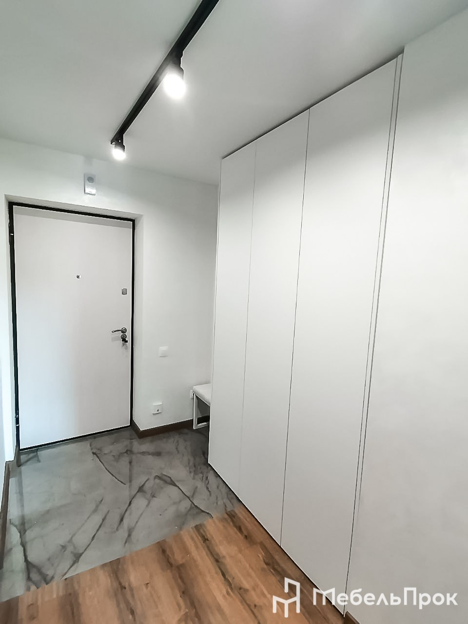 Шкафы распашные. Главная