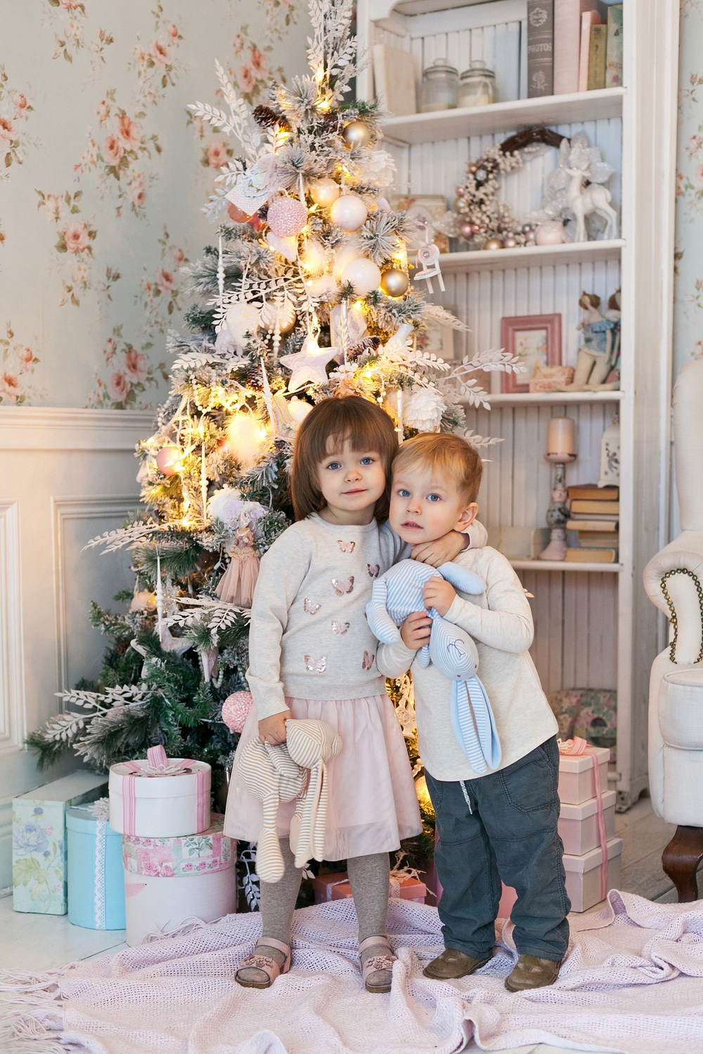 сайт семейного фотографа новогодние фото, Семейная новогодняя фотосессия спб, подарить фотосессию, праздник новый год подарок, детская фотосессия, семья как отметить праздник, подарок для семьи