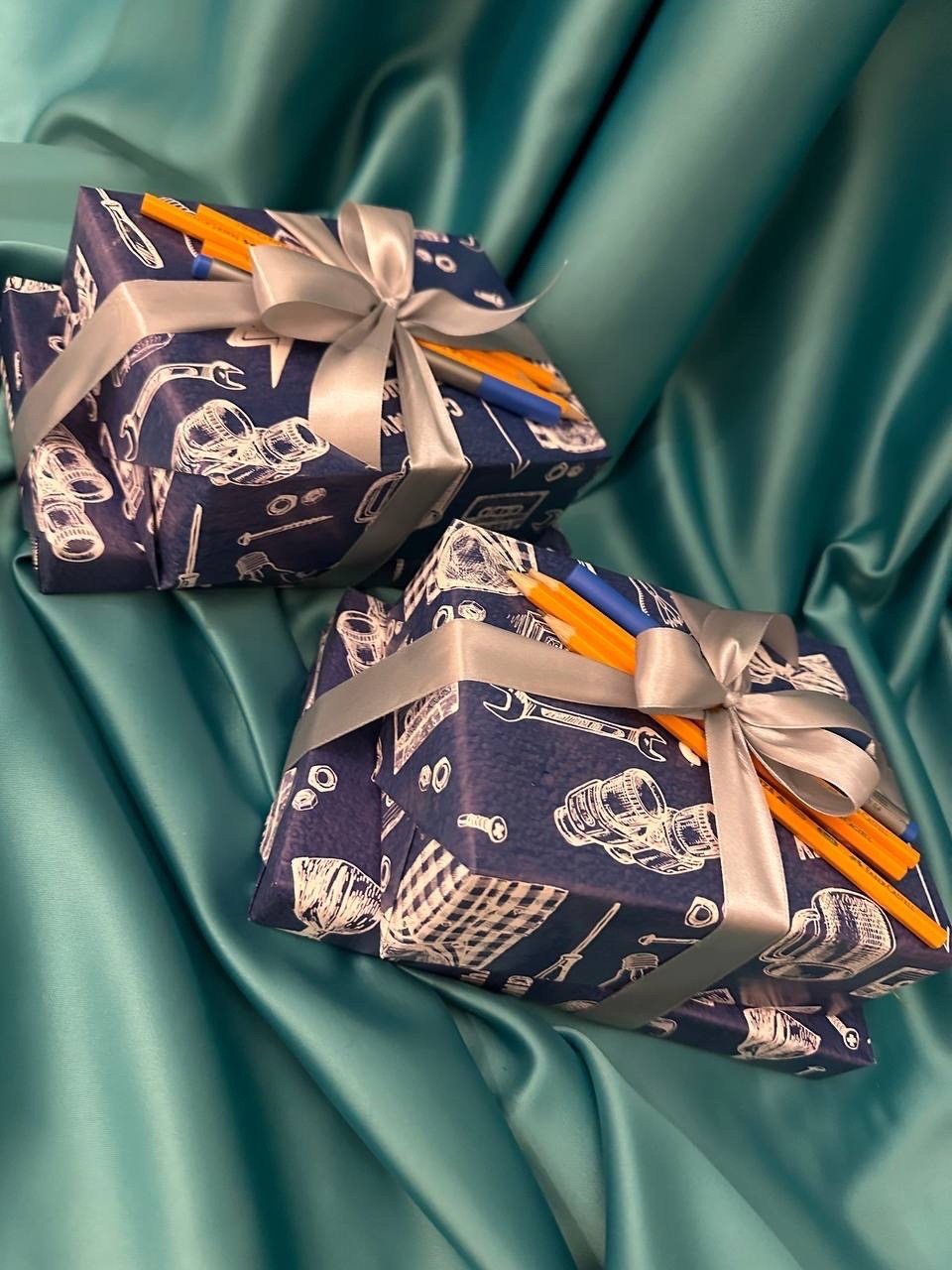 «Учителю». Студия подарочных наборов «Владия»