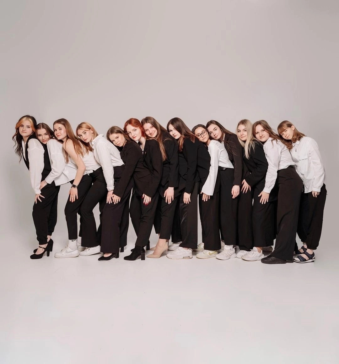 Фотосессии на выпускной альбом таганрог. Фотограф Выпускные альбомы Таганрог Сергей Коробченко