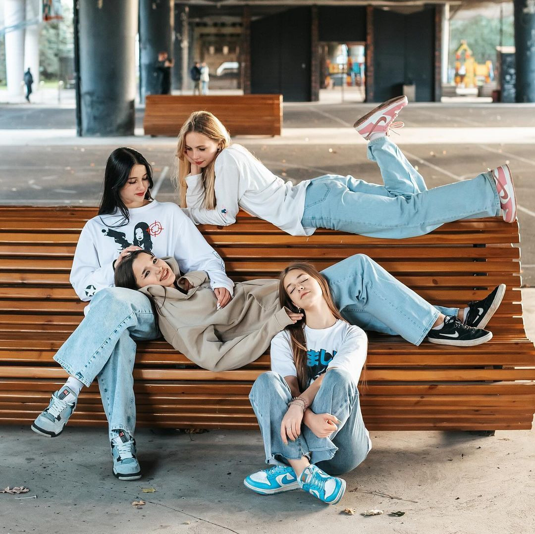 Фотосессии на выпускной альбом таганрог. Фотограф Выпускные альбомы Таганрог Сергей Коробченко