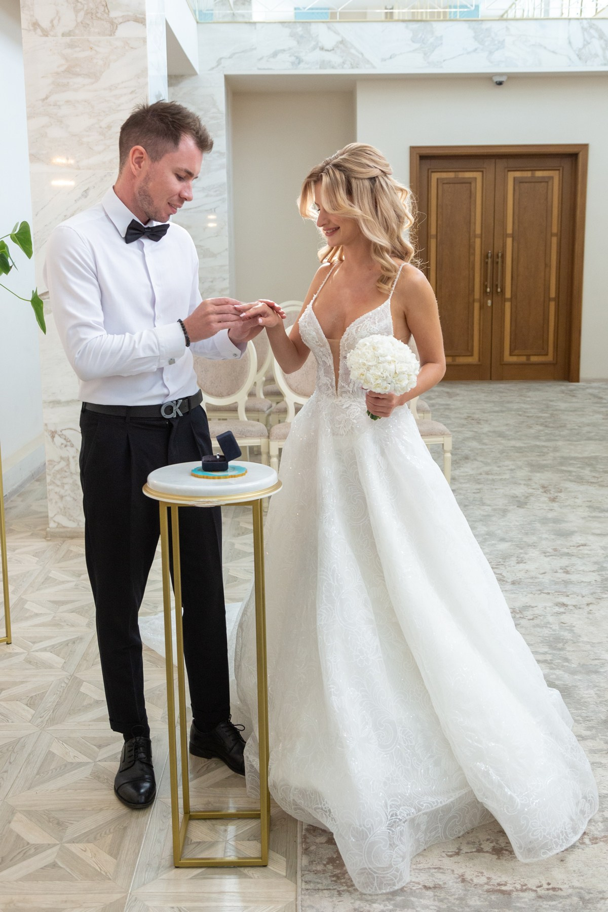 Фотосъёмка свадеб и Love Story в Москве. Портретные фотографы в Москве — Анна и Алексей Бородины