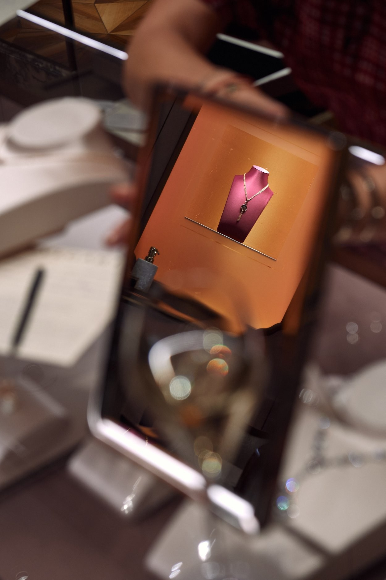 BVLGARI. 2020. Дима Бабушкин. Фотограф. Подиум. Репортаж. Творчество. Дорого