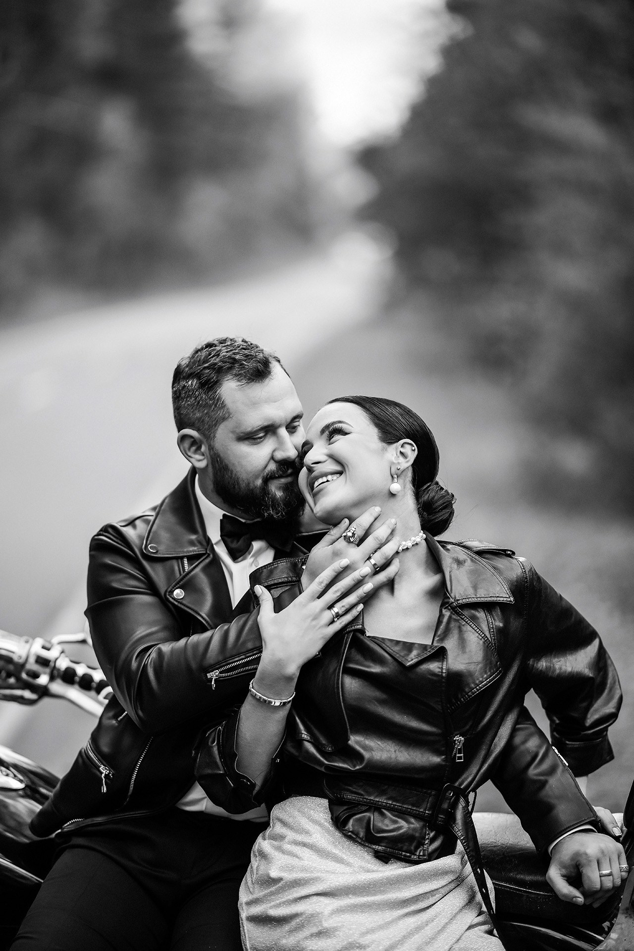 🔥 Саша и Катя — драйвовая свадебная вечеринка Красноярска в Шато white. 📸 Свадебный и семейный фотограф в Красноярске Тихомиров Евгений | 17 лет опыта | 800+ свадеб