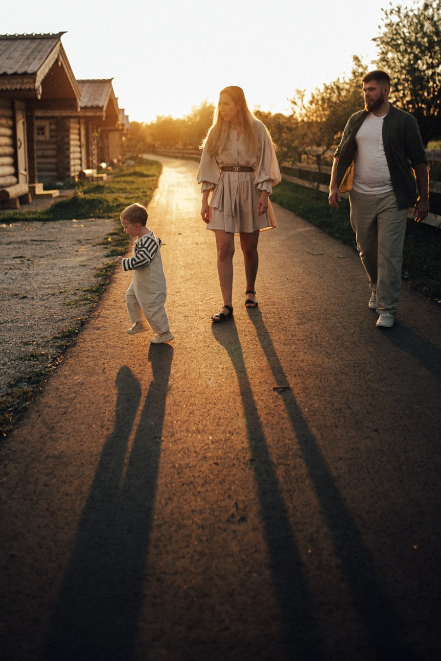 Саша, Настя, Арсений | на природе