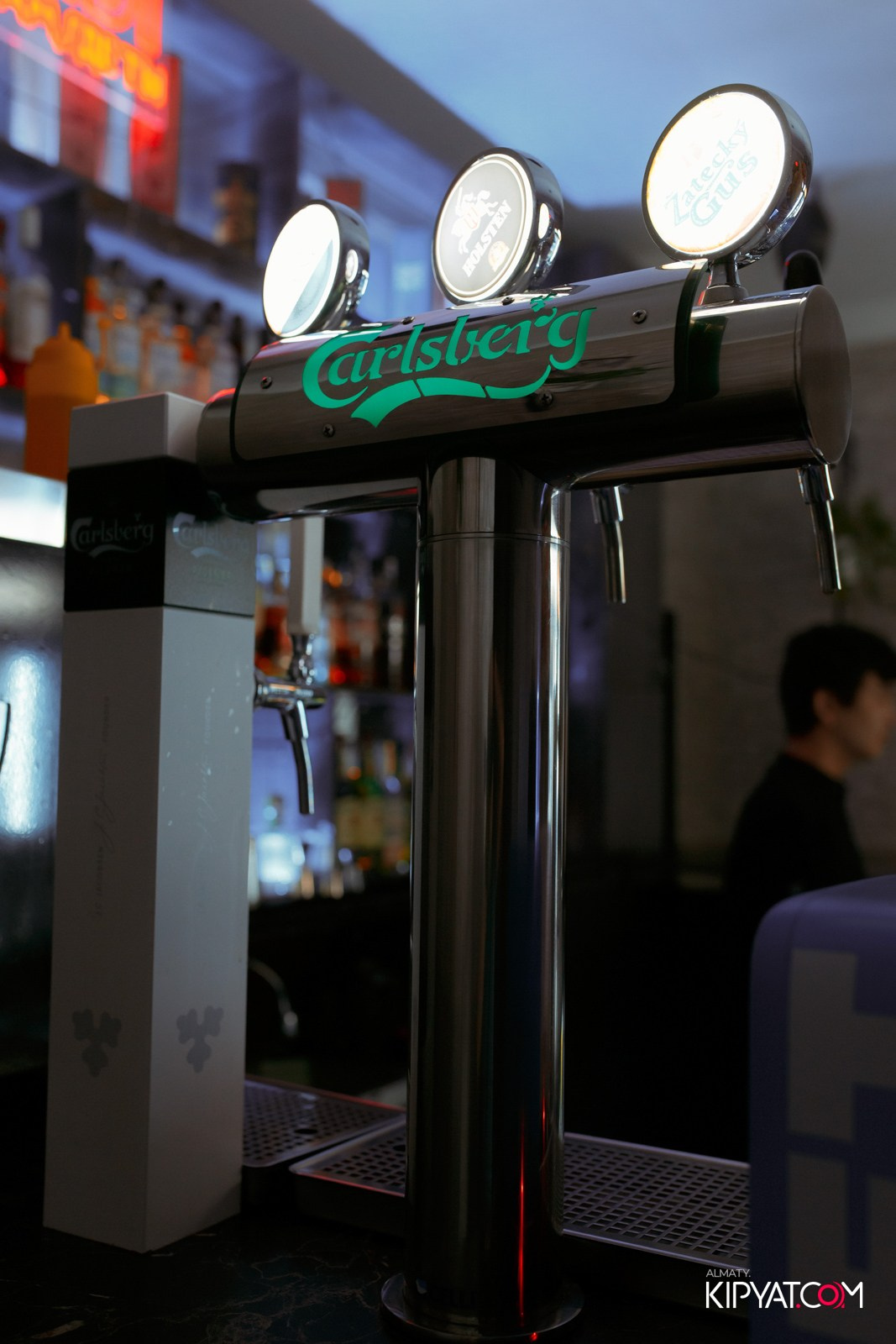 УХО И МЕДВЕДЬ НА ГАГАРИНА. КИПЯТКОМ АЛМАТЫ!