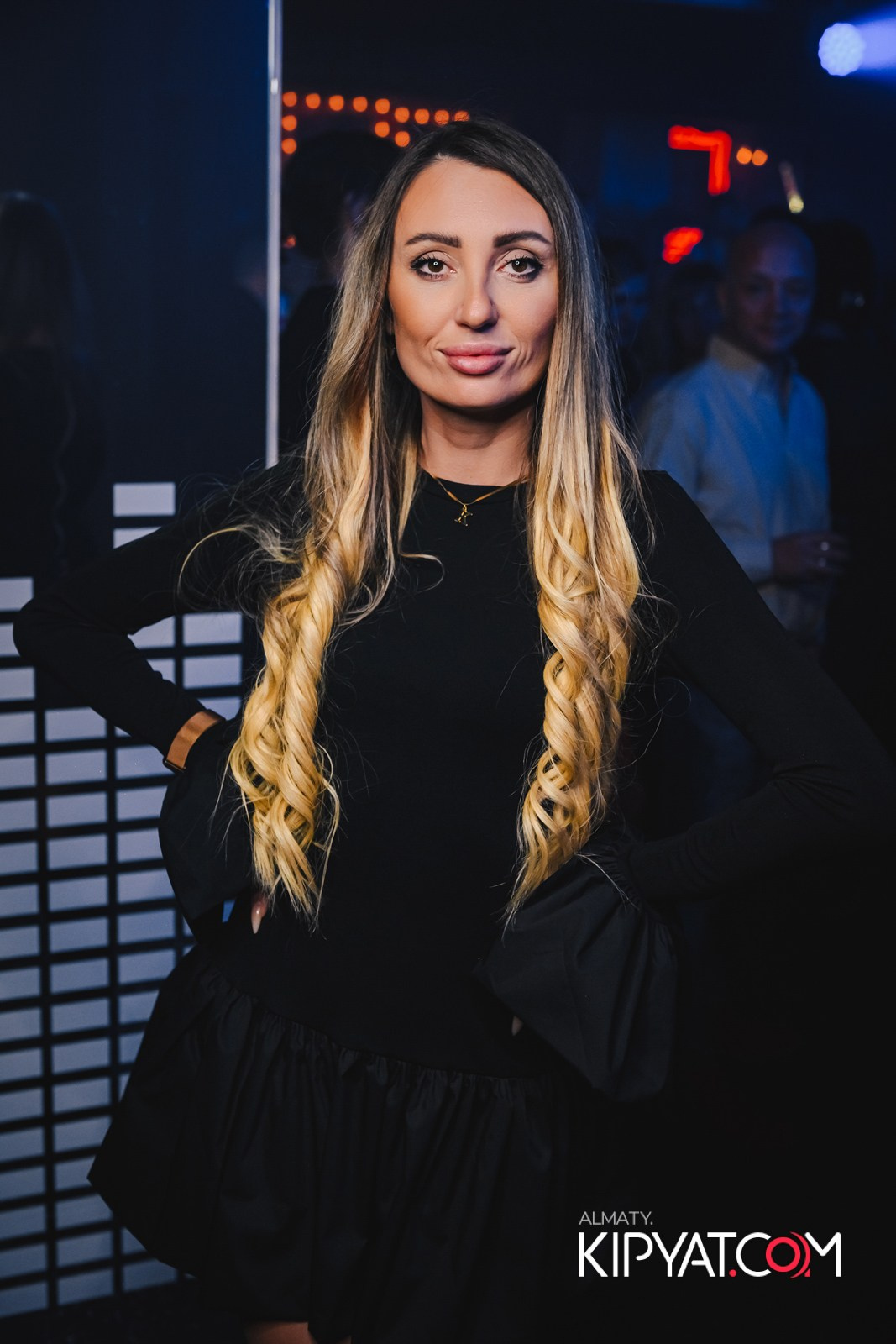 SANTA BARBARA — ВЫСТУПЛЕНИЕ ОЛЬГИ СЕРЯБКИНОЙ. КИПЯТКОМ АЛМАТЫ!