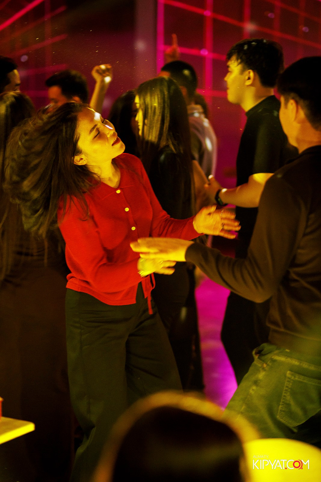 EVENT BAR. КИПЯТКОМ АЛМАТЫ! Фотосъемка мероприятий в Алматы