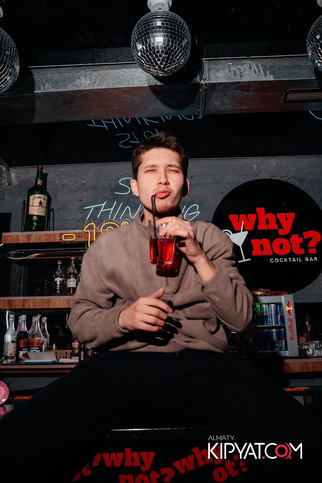 PICASSO BAR. КИПЯТКОМ АЛМАТЫ!