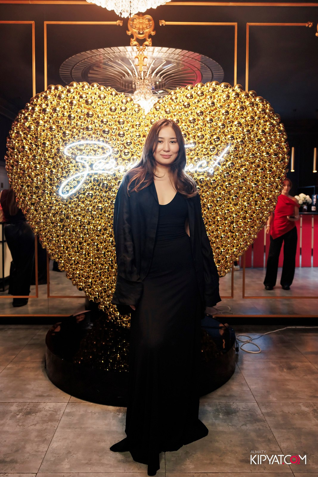 ЗАЯ, НА БИС. КИПЯТКОМ АЛМАТЫ! Фотосъемка мероприятий в Алматы