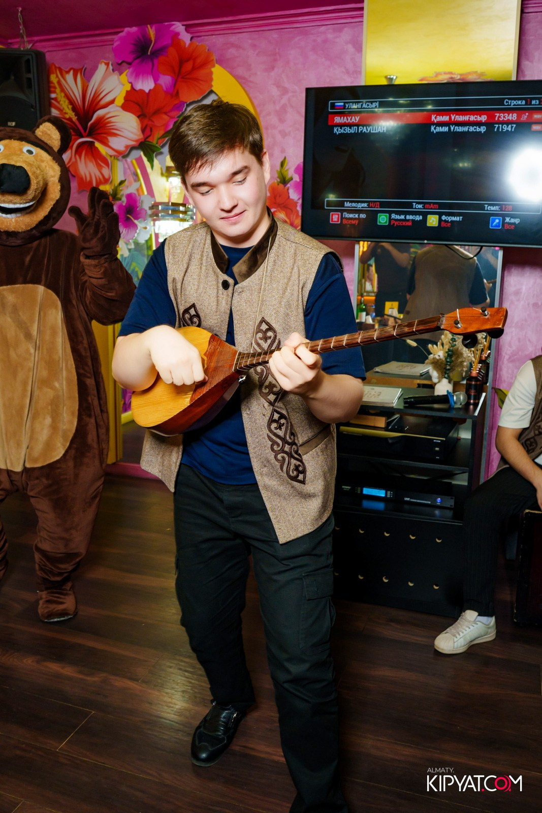 УХО И МЕДВЕДЬ НА САИНА. КИПЯТКОМ АЛМАТЫ!