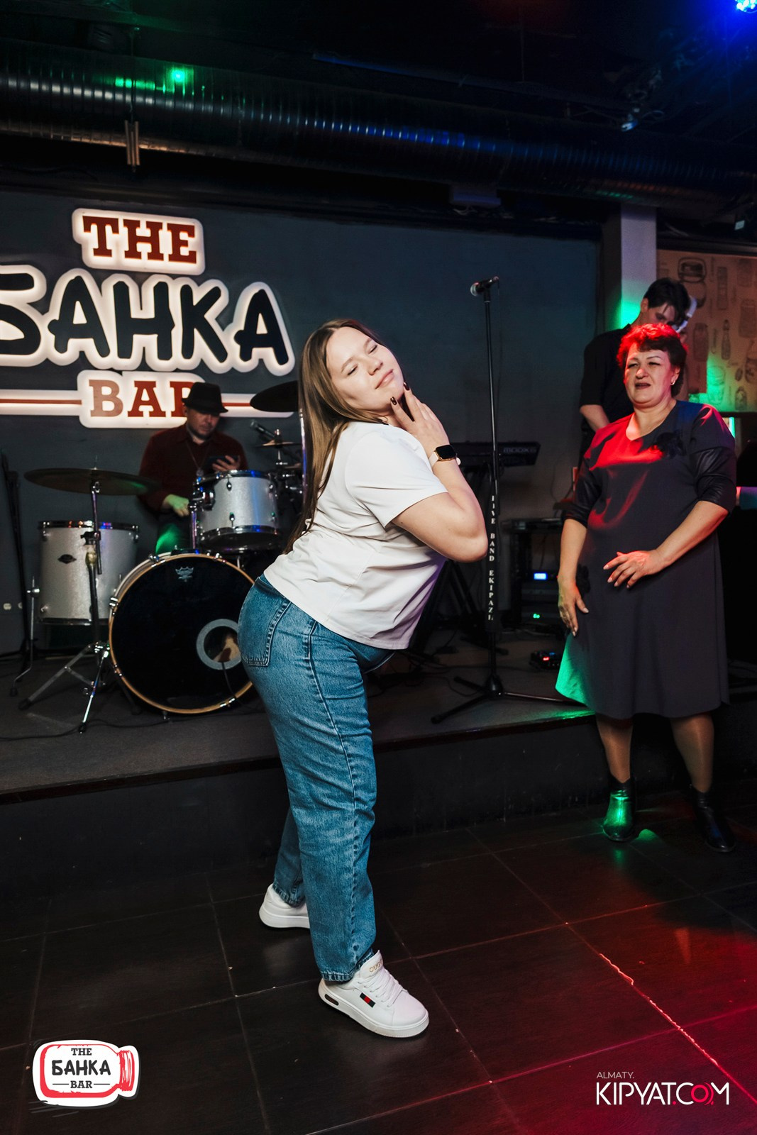 BANKA BAR НА МАКАТАЕВА. КИПЯТКОМ АЛМАТЫ! Фотосъемка мероприятий в Алматы