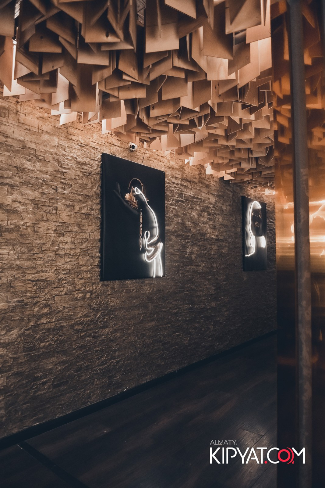 УХО И МЕДВЕДЬ НА САИНА. КИПЯТКОМ АЛМАТЫ! Фотосъемка мероприятий в Алматы