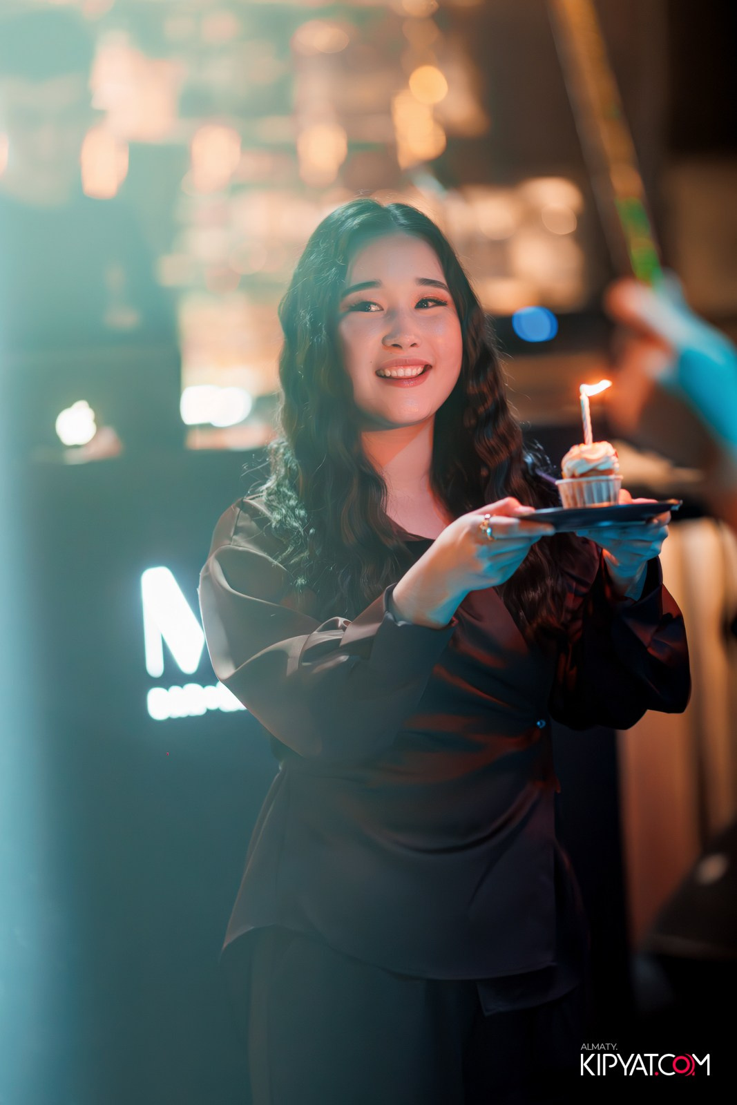 MOOD KARAOKE & TERRACE. КИПЯТКОМ АЛМАТЫ!