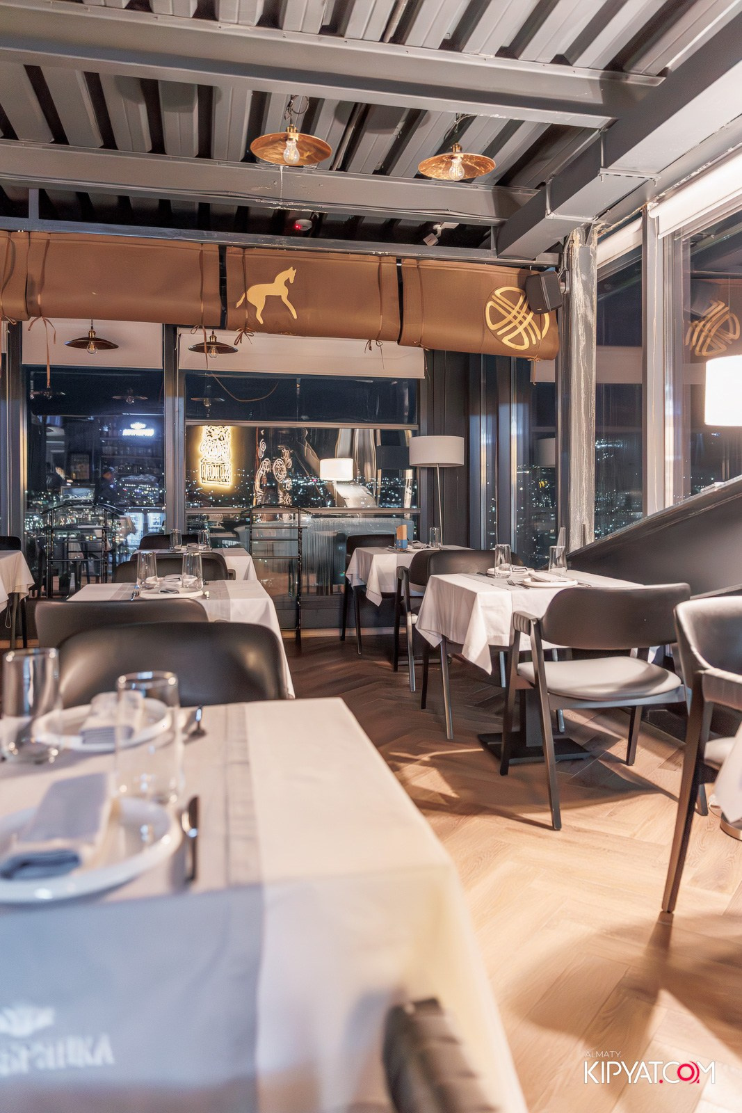 ВЫСТУПЛЕНИЕ DJ SUNQAR DJ BONI В SUNQAR BAR & RESTAURANT. КИПЯТКОМ АЛМАТЫ!