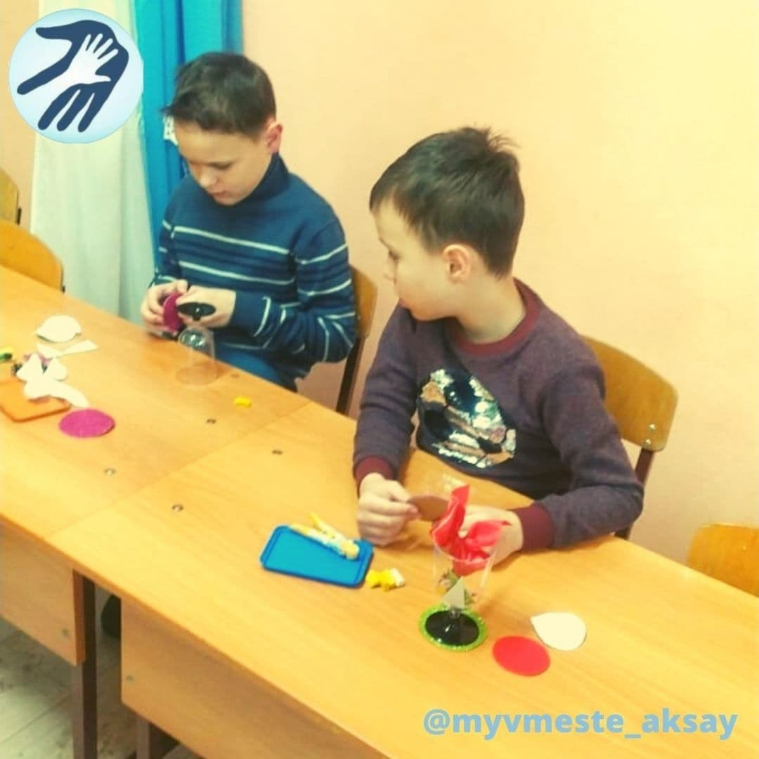 Волшебная встреча в клубе «Родник»: новогоднее чудо своими руками!