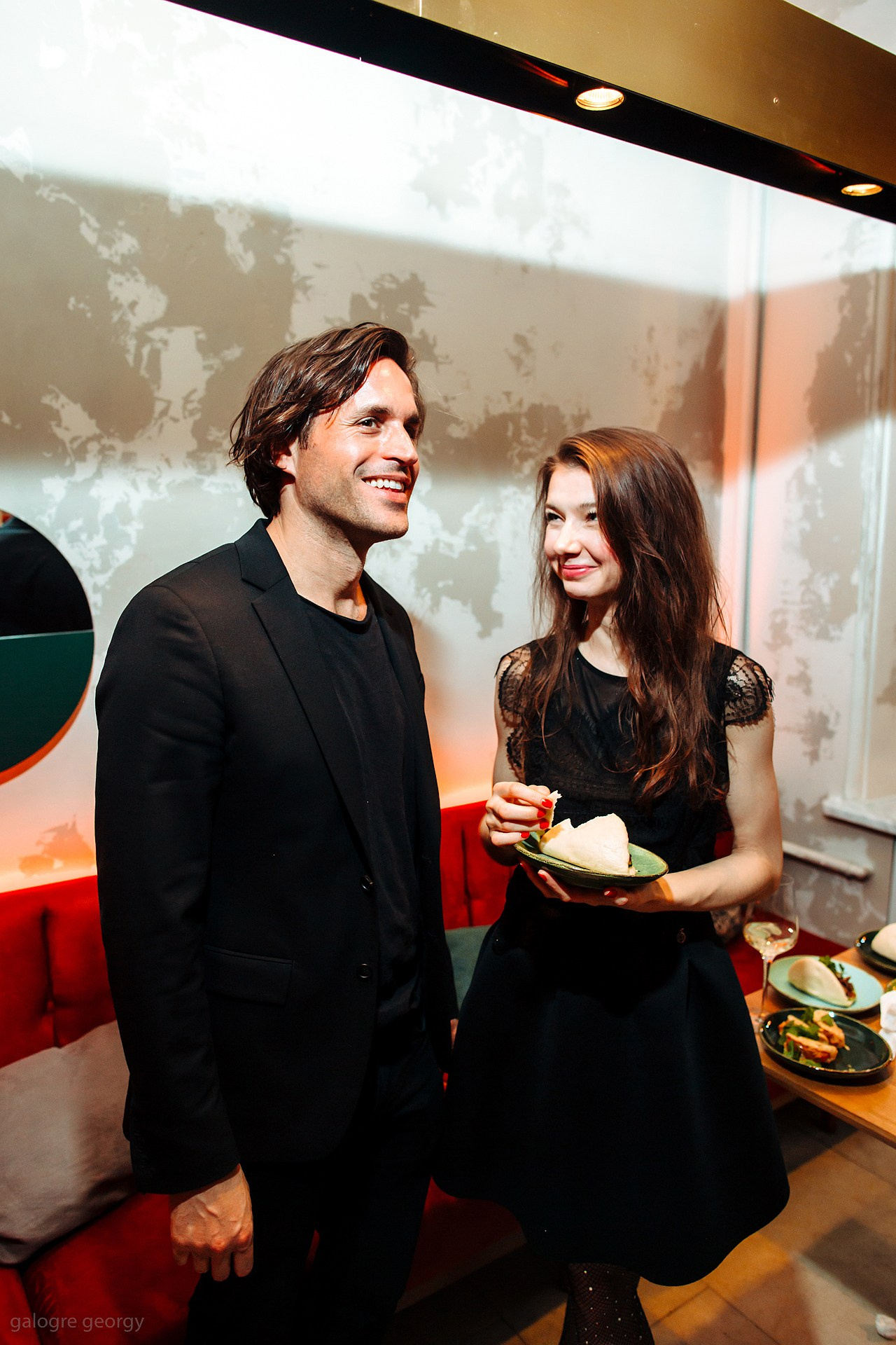 18 апреля 2018 года состоялась премьера фильма «Тренер» в Петербурге. RetroChic Фото