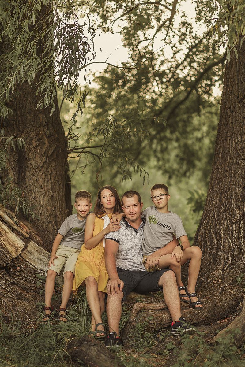 Тарас и Алеся. Вечерняя прогулка. Семейный, детский, свадебный фотограф по всей РБ Валера Михневич