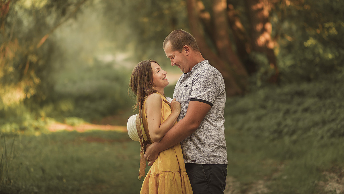 Тарас и Алеся. Вечерняя прогулка. Семейный, детский, свадебный фотограф по всей РБ Валера Михневич