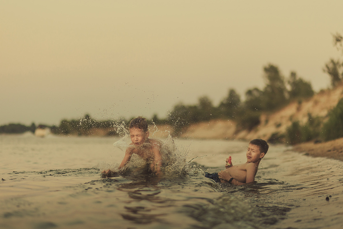 Тарас и Алеся. Вечерняя прогулка. Семейный, детский, свадебный фотограф по всей РБ Валера Михневич