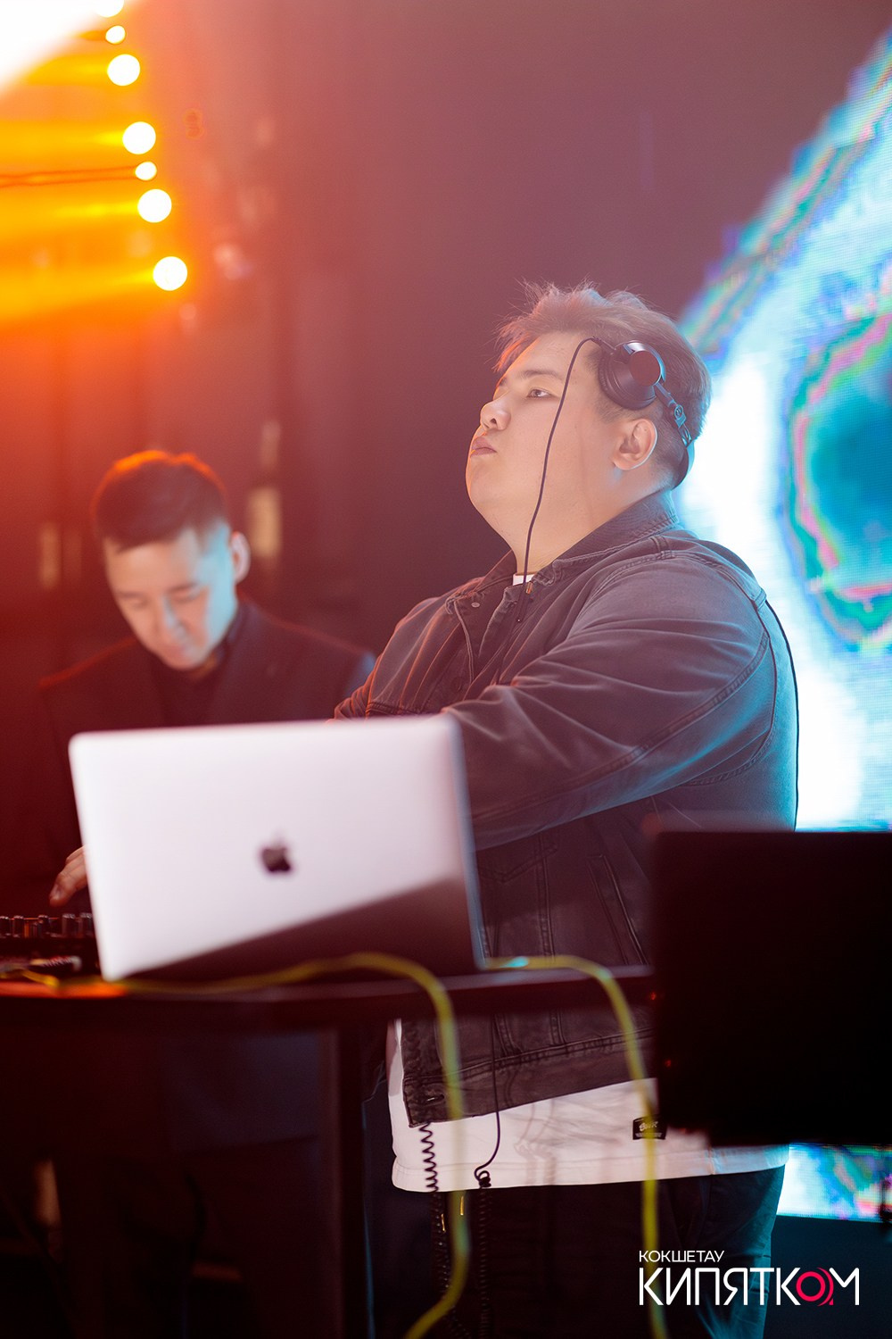 NE BRUKLIN. КИПЯТКОМ КОКШЕТАУ