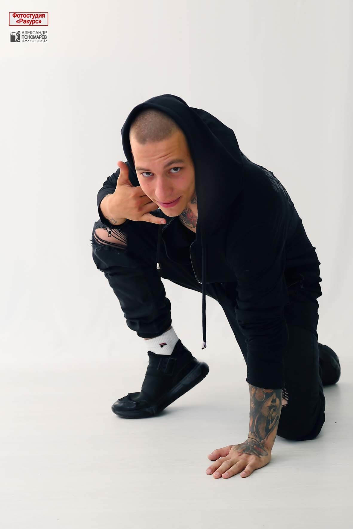 Группа. Фотосалон «Ракурс» в Курске