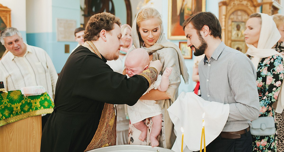 Крещение Храм Казанской иконы Божией Матери. г. Зеленогорск. Фотограф на крещение в Санкт Петербурге