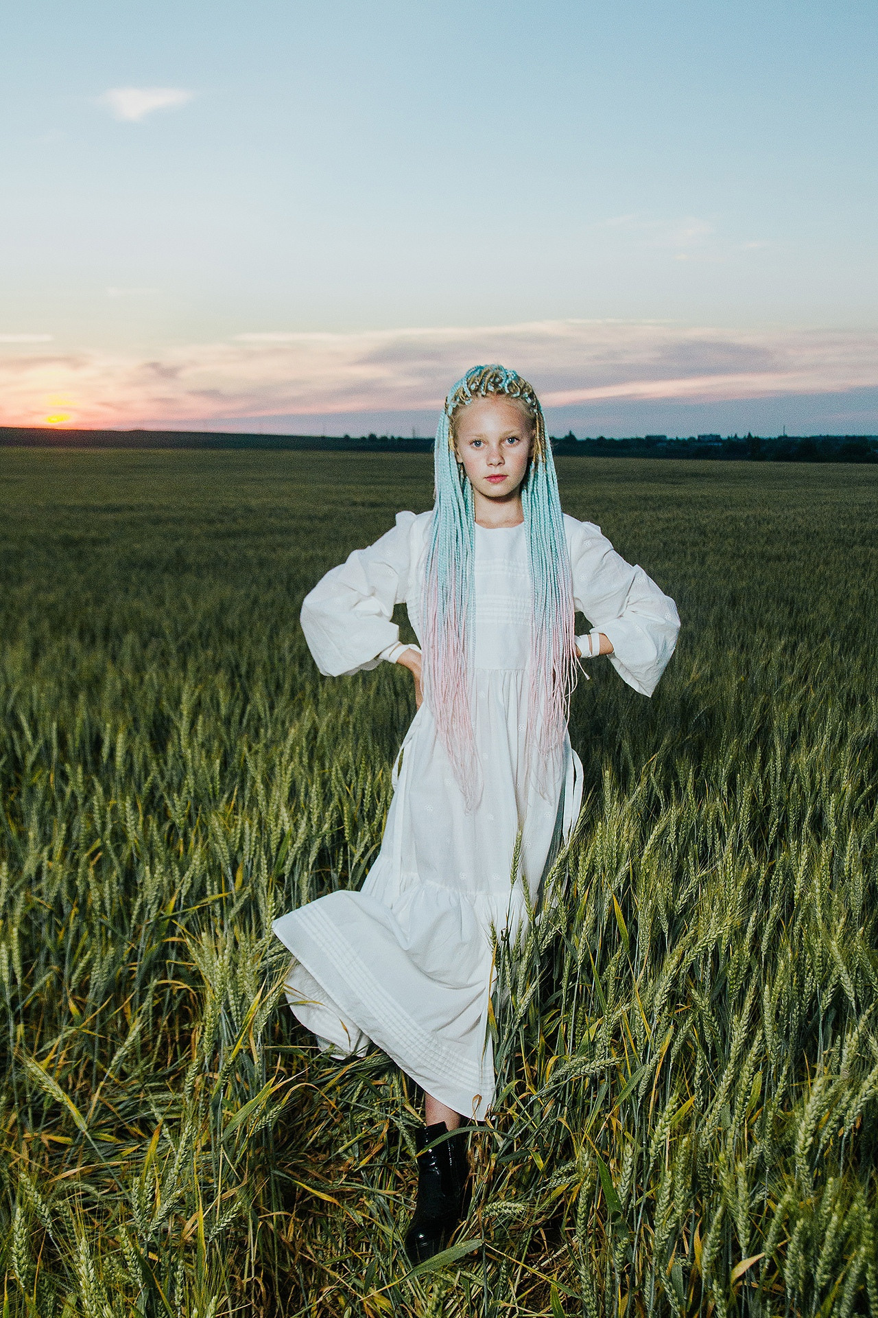 12 июня 2021 | Показ Crimean Fashion Week шалфейном поле. Фотограф Антон Катунин | Симферополь