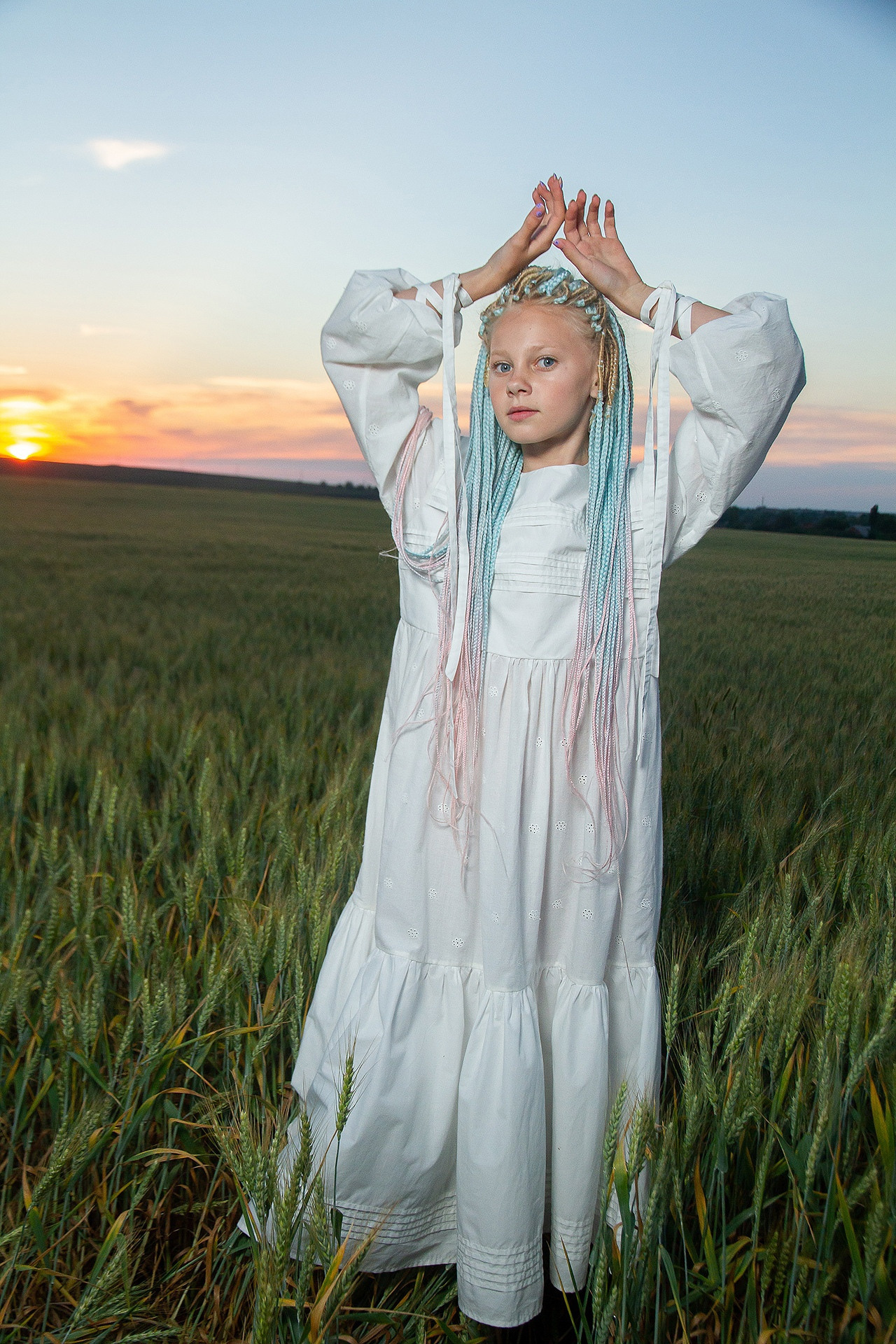 12 июня 2021 | Показ Crimean Fashion Week шалфейном поле. Фотограф Антон Катунин | Симферополь