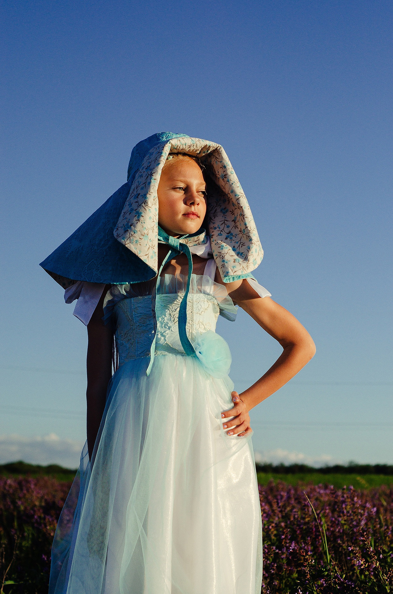 12 июня 2021 | Показ Crimean Fashion Week шалфейном поле. Фотограф Антон Катунин | Симферополь