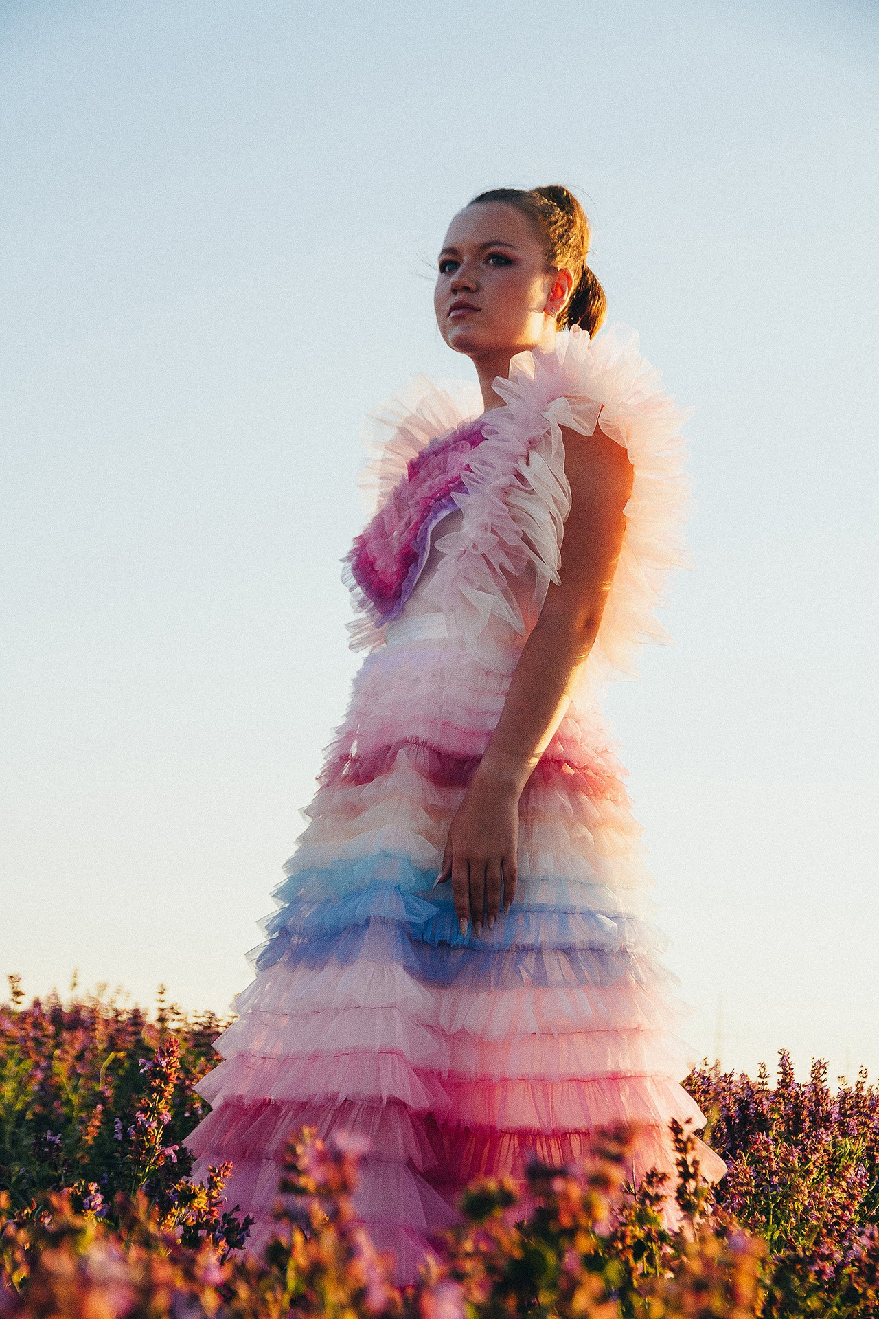 12 июня 2021 | Показ Crimean Fashion Week шалфейном поле. Фотограф Антон Катунин | Симферополь