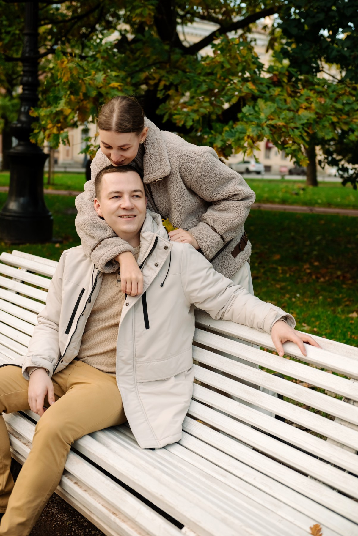 Осенняя фотосессия с парнем в Питере в центре города. Свадебный и сеейный фотограф в Санкт-Петербурге Елена Худякова
