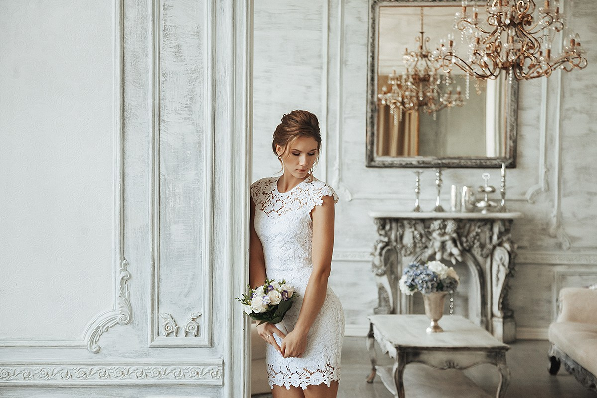 свадебный торт заказать, свадебный букет купить, костюм для жениха на свадьбу, свадебный салон спб, бутоньерка на свадьбу, где провести свадьбу в спб