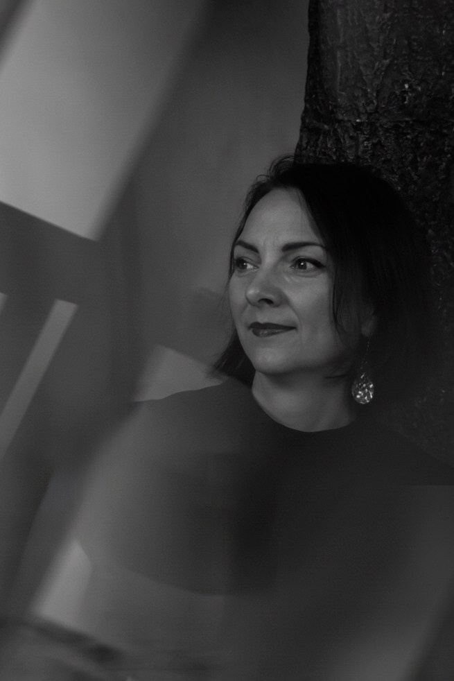 Женская фотосессия в студии с песком. Портретный фотограф в Москве Казьмина Олеся