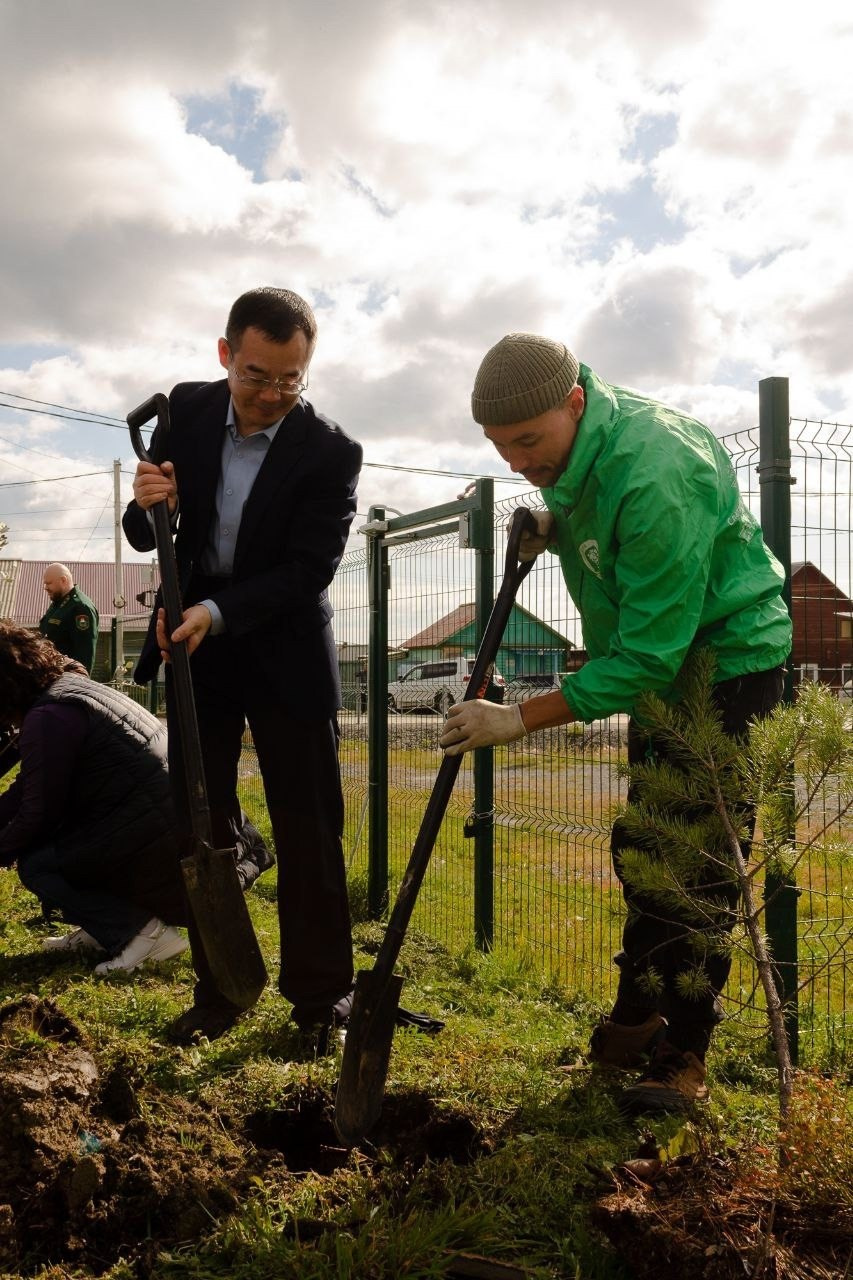 Международный лесоклиматический форум «Экосистема Байкала — 2025» / Подари Планете Жизнь / 5 дней. Борщевская Елизавета / фотограф Иркутск