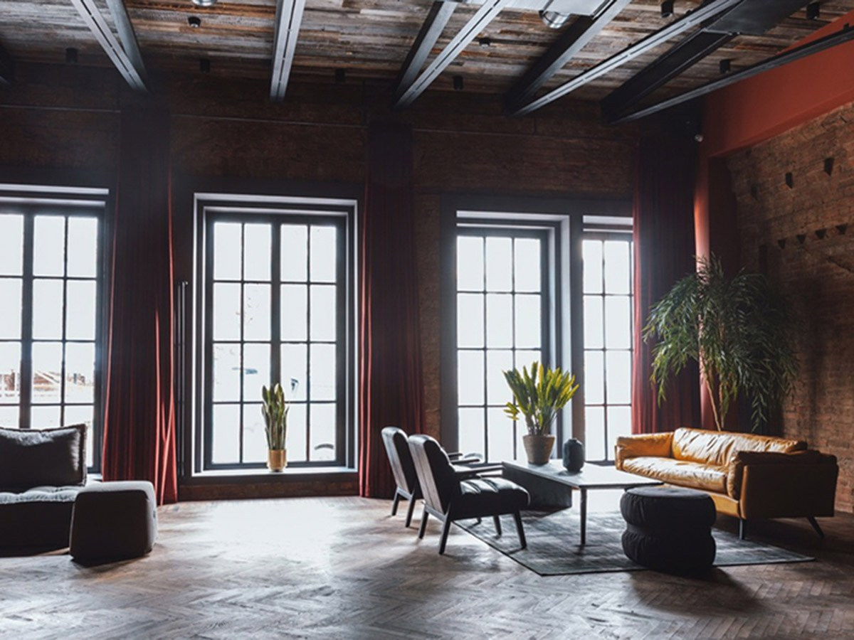 Фотостудия 250 — White Хохловка. Фотограф Александра Сыщенко