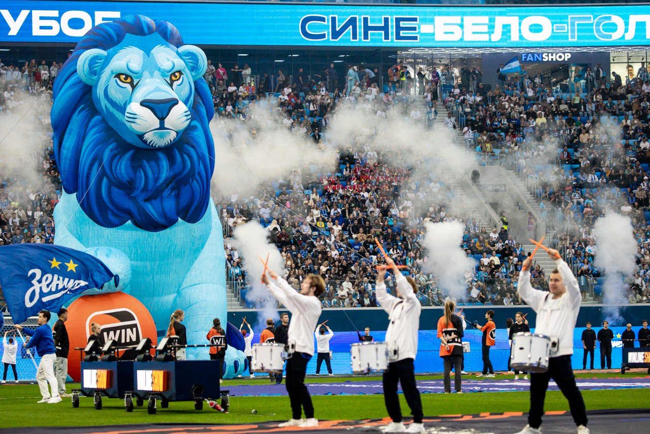 Матч 7-го тура МИР Российской Премьер-Лиги ФК Зенит- ФК Пари (Нижний Новгород). Спортивный кадр- сообщество спортивных фотографов РФ