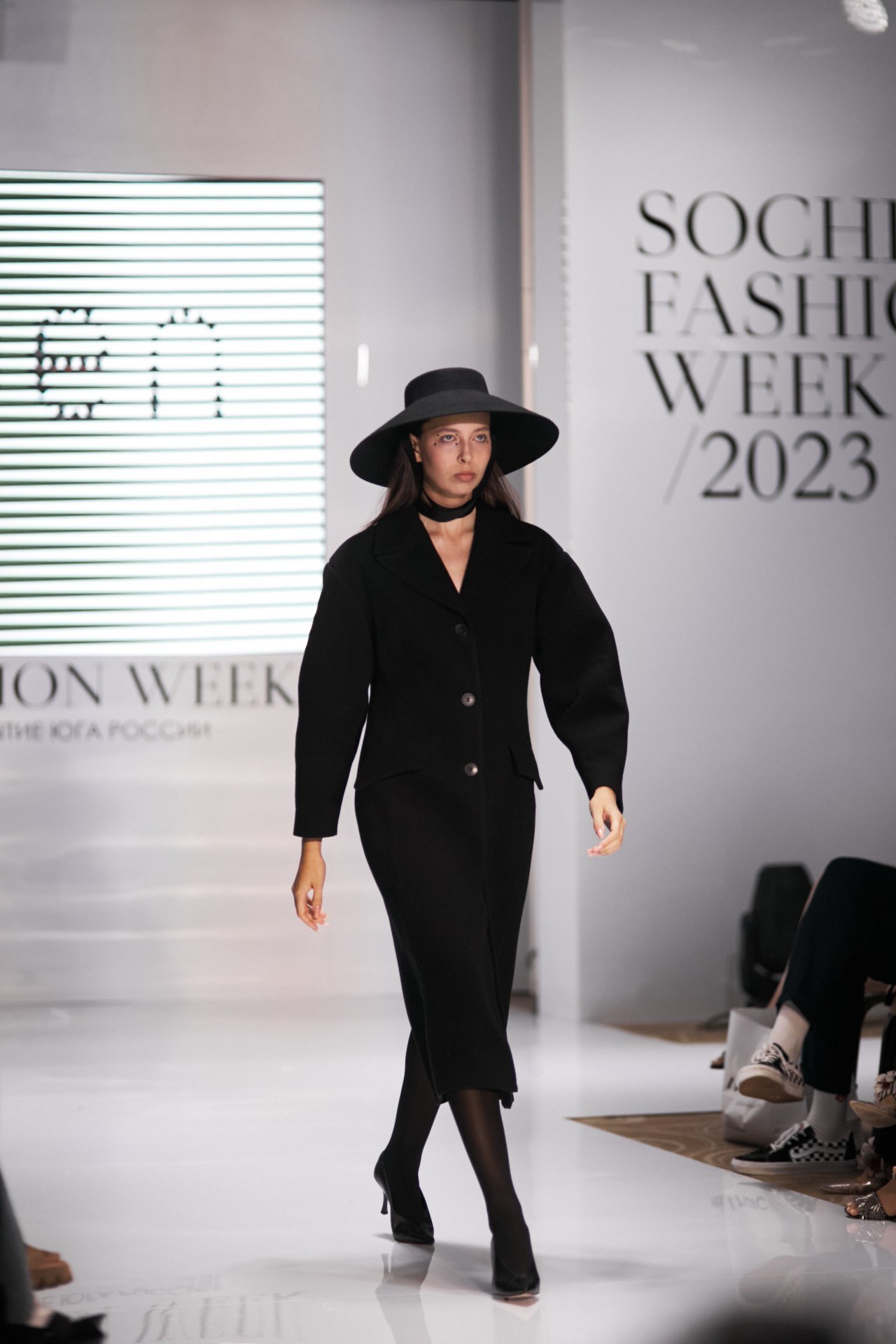 Неделя моды в Сочи Осень 2023. RetroChic Фото