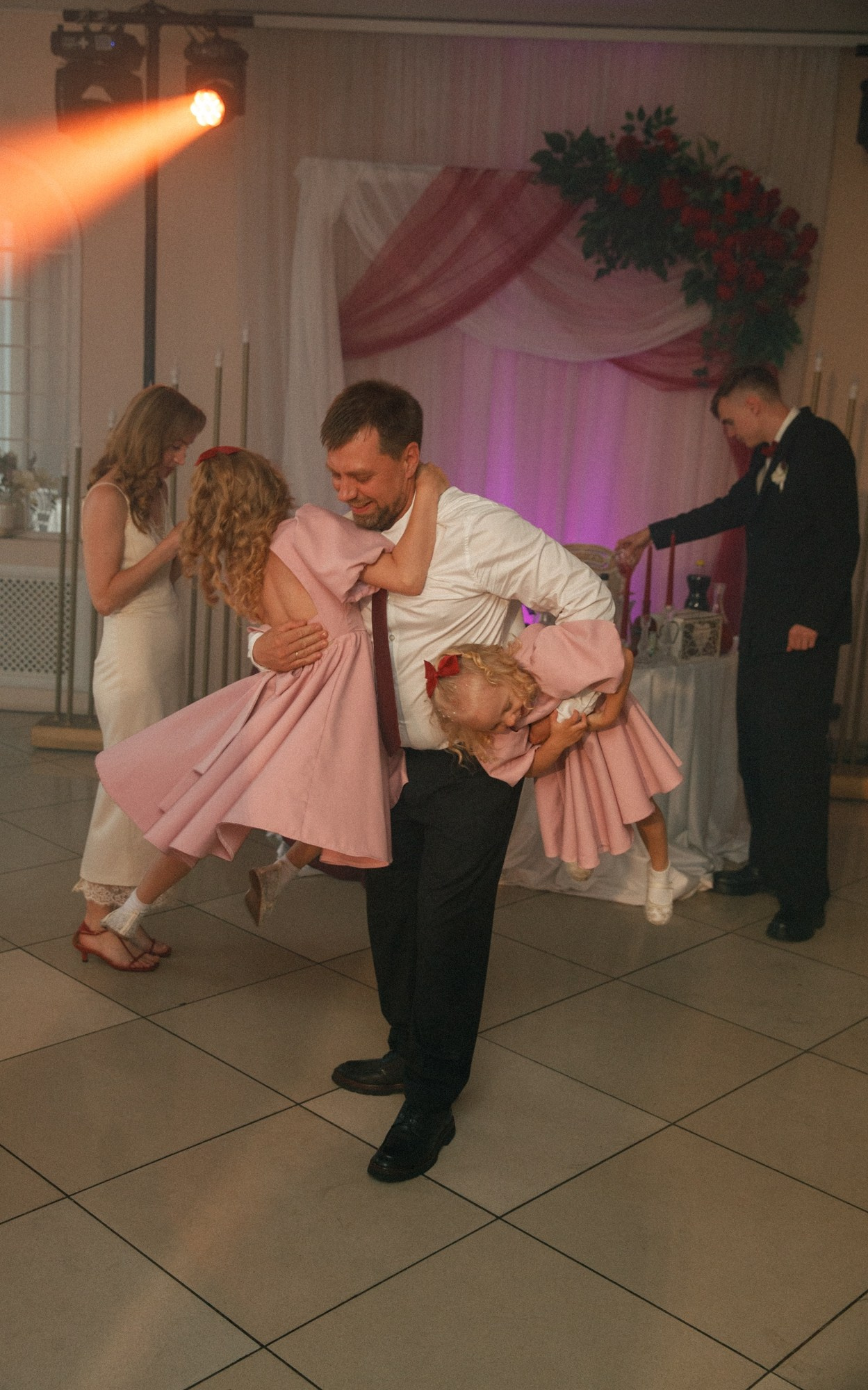 Андрей и Ксения. Свадебный фотограф Пётр Летуновский