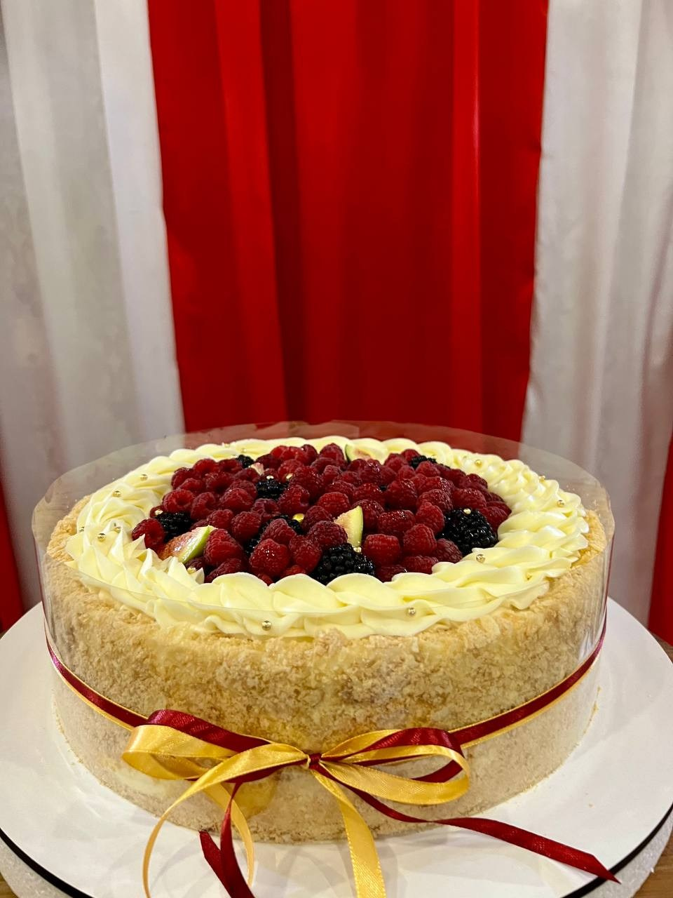 Банкет (тортики.вкусняшки). Организатор праздников. Ведущая Марина Гребенникова