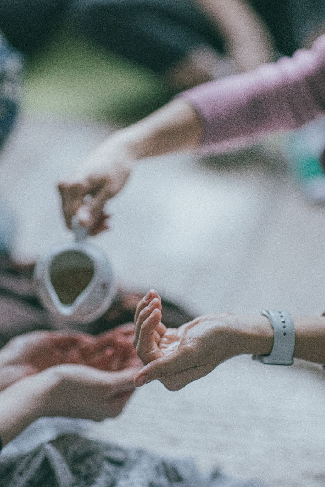 МК по пеленанию ребозо. Семейный домашний фотограф Москва Зеленоград Настя Маркова