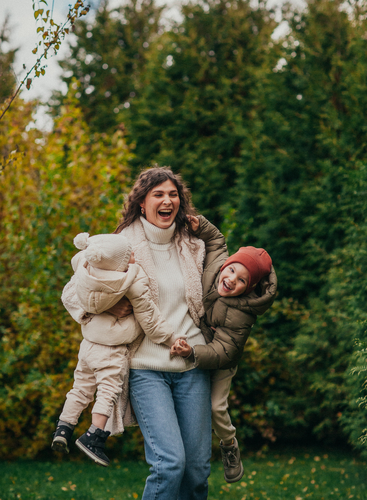 Яна, Миа и Джеймс. Семейный домашний фотограф Москва Зеленоград Настя Маркова